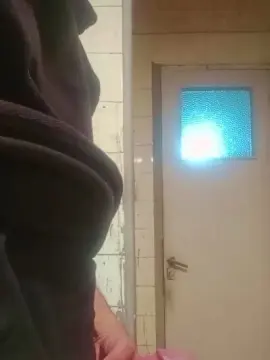 Cam4 Watch Live Sex Cams of tsunami23