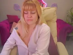 Cam4 Live Sex Cam of BellaLaPetit