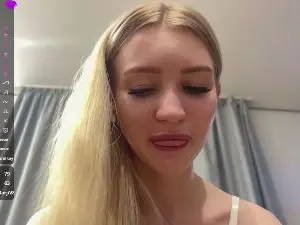 Cam4 Live Sex Cam of MeredithWojnar