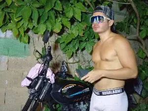 Cam4 Free Live Porn of hotboy1955