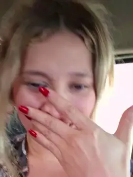 Cam4 Live Porn of Tania__honey