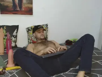 Cam4 Free Live Porn of fetish_padrino