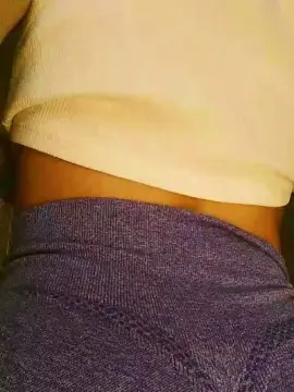 Cam4 Free Porn Cam of latinakira1
