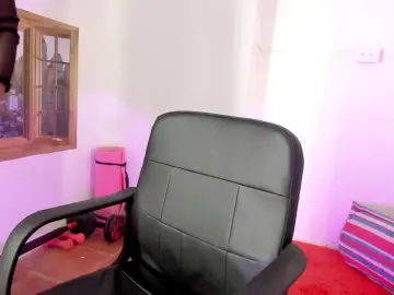 Cam4 Watch Live Sex Cams of Nathie_hott