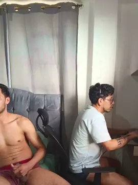 Cam4 Free Porn Cam of ERETH_LEWY