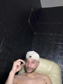 Cam4 Live Porn of tripi_hot