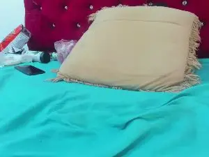 Cam4 Watch Live Sex Cams of Melody_Megann