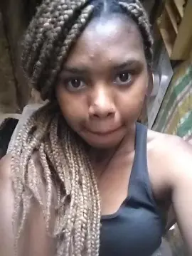 Cam4 Live Sex Cam of Sarahkwel