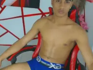Cam4 Adult Webcams of Oliver_Parker