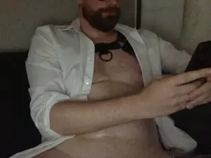 Cam4 Watch Live Sex Cams of redbearded