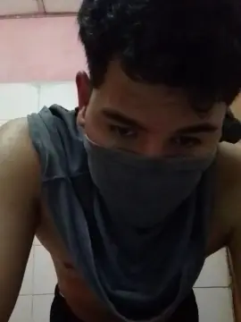 Cam4 Sex Cam of Darwinmay4