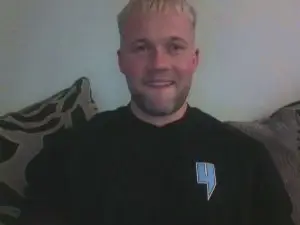 Cam4 Live Porn of DickedDownD