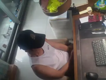 Cam4 Nude Webcam of Ricky88888