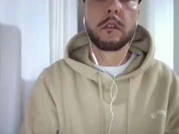 Cam4 Nude Webcam of Surfer_30