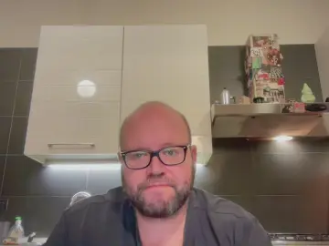 Cam4 Free Live Porn of BearBoy78
