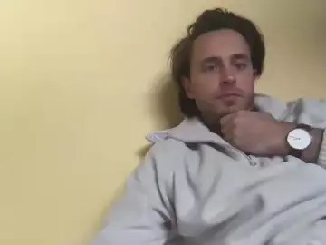 Cam4 Live Porn of bleuroy