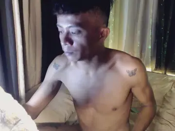 Cam4 Watch Live Sex Cams of itzzmee_kirk