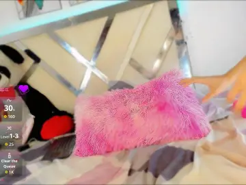 Cam4 Watch Live Sex Cams of Jisselth_F