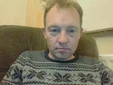 Cam4 Watch Live Sex Cams of bertolini83