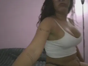 Cam4 Best Webcam of AuraLuxe