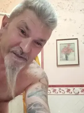 Cam4 Nude Webcam of Batacchio70hot