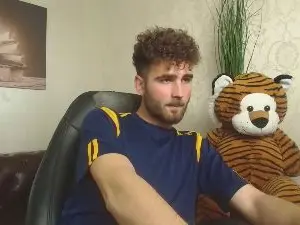 Cam4 Free Live Porn of KyloEast