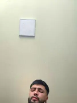 Cam4 Free Live Porn of levi_rentboy