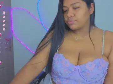 Cam4 Nude Webcam of paola091