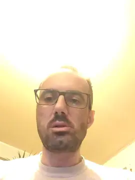 Cam4 Adult Video Chat of kiki33000