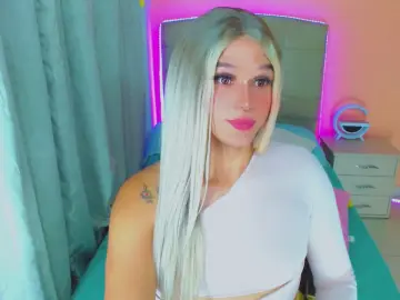 Cam4 Free Porn Cam of monserrat18