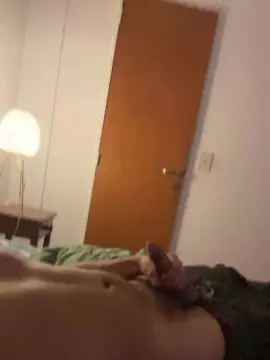 Cam4 Adult Video Chat of str8lorenzo
