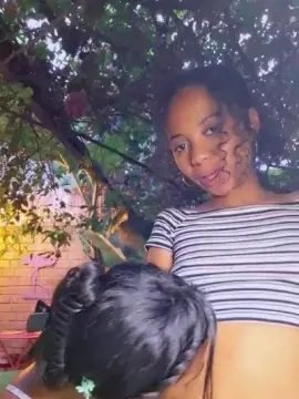 Cam4 Live Sex Cam of NickiFrenchy