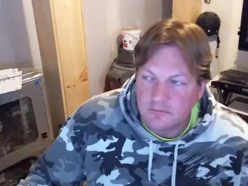 Cam4 Free Live Porn of fireteck22