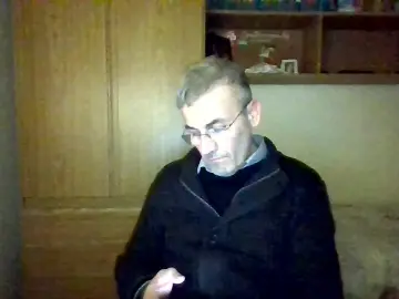 Cam4 Live Sex Cam of KOUROSBOY