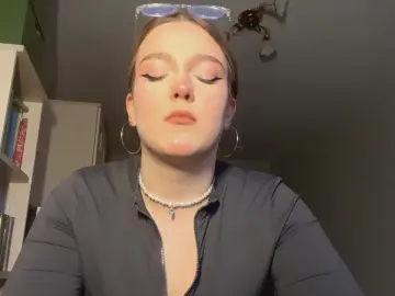 Cam4 Adult Video Chat of DelorasOng