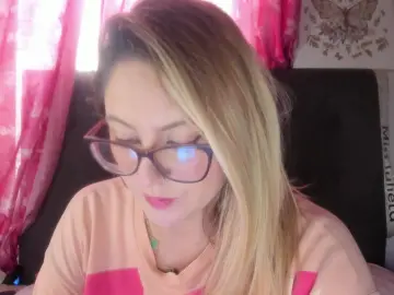 Cam4 Live Porn of miss_julietaa