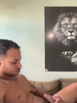 Cam4 Free Live Porn of dogao23