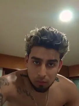 Cam4 Free Live Porn of Iam_jose