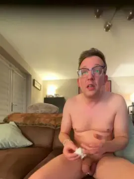 Cam4 Private Sex Chat of cheekycheeky1