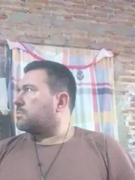 Cam4 Live Porn of luciano17222xxx