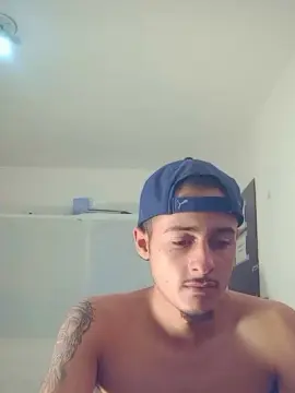Cam4 Free Live Porn of sant2951