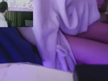 Cam4 Free Live Porn of anoz703