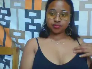 Cam4 Adult Video Chat of Aurelia00