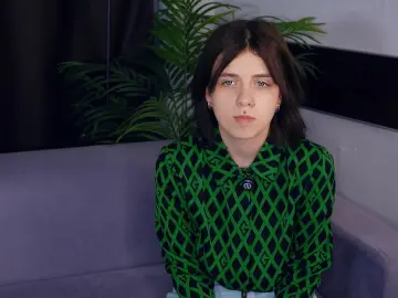 Cam4 Free Porn Cam of SlyviaHislip