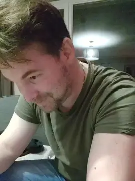 Cam4 Adult Video Chat of tomsauwer