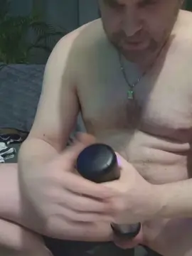 Cam4 Live Porn of tomsauwer