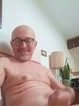 Cam4 Private Sex Chat of TheDearDaddy