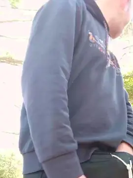 Cam4 Free Live Porn of Trolls37