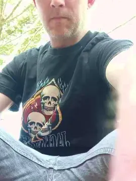 Cam4 Sex Chat of Trolls37