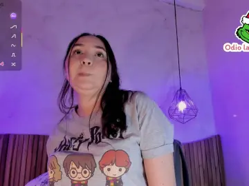 Cam4 Live Porn of alyssa_jones